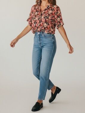 5 for $25!! Vintage 90s I am Floral Button Front Blouse Size L